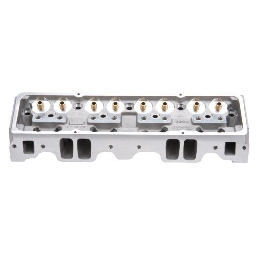 Bild von Edelbrock Cyl Head SBC Nhra Legal 64cc Angled Plug Bare Single