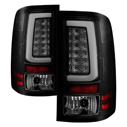 Bild von Spyder 07 - 13 GMC Sierra 1500 V2 Light Bar LED Tail Lights - Blk Smoke (ALT - YD - GS07V2 - LBLED - BSM)